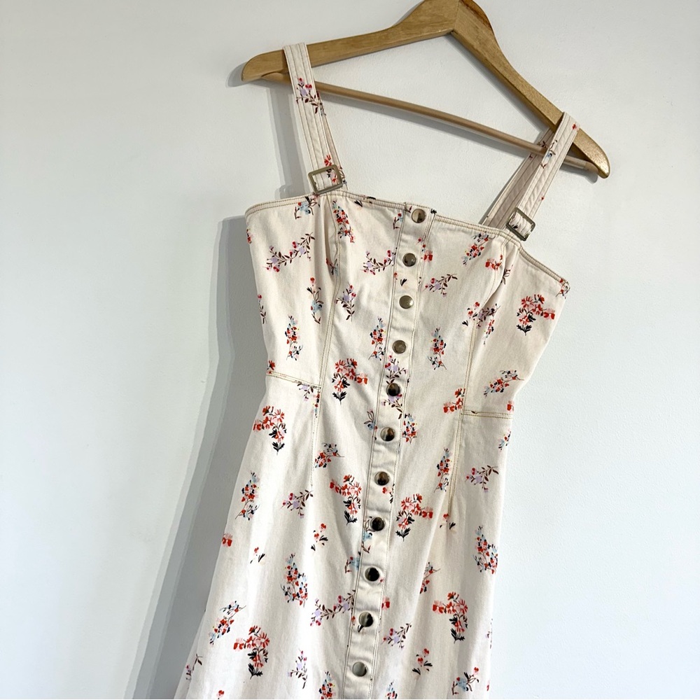 Finders Keepers Frankie Midi Dress in Nude Floral snap button front overalls - Picture 4 of 11